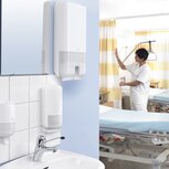Hygiene_critical_Nurse_Retouch
